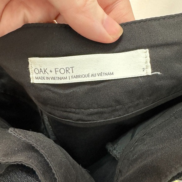 Oak + Fort Pants Womens 2 Black Pleated Tapered Leg Stretch Hem Belted - Picture 7 of 8